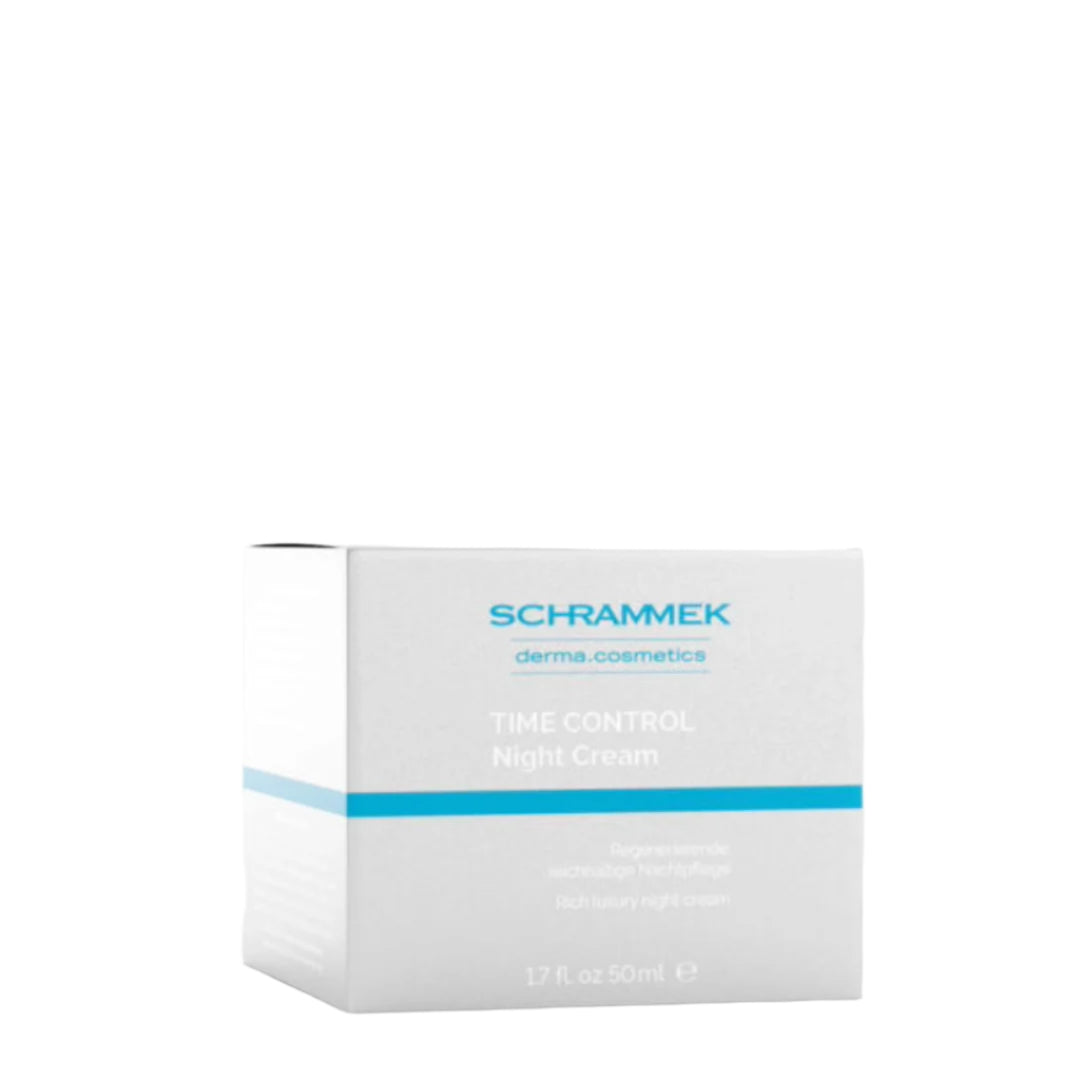 Nourishing formula with Milk Thistle Oil and Niacinamide—hydrates, firms, and smooths for radiant, youthful skin.