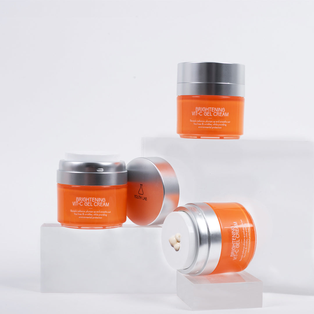 Non-greasy face cream gel with L-ascorbic acid, Water Gel technology, and vitamins B3 & B5 for brightening, hydration, and skin repair.