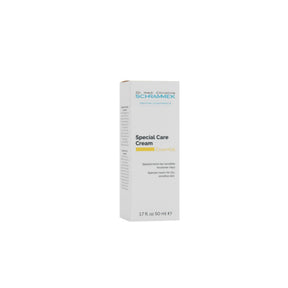 Ultra-gentle cream for sensitive and dry skin—formulated with Chamomile and Panthenol to soothe redness and restore moisture.